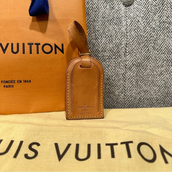 Louis Vuitton Luggage Tag - Picture 2 of 7